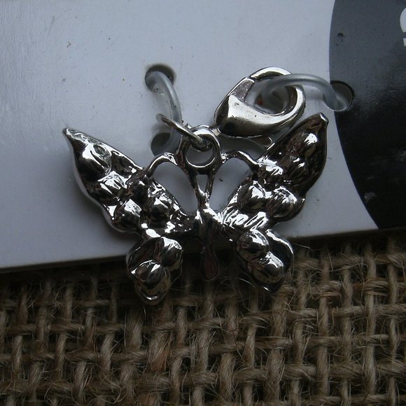 Butterfly Charm with Sets Lobster Clasp - Picture 7 of 10